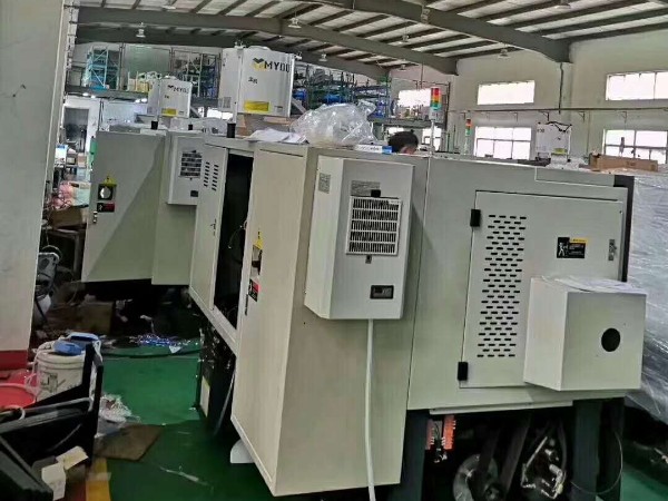 壓式油霧凈化器為數(shù)控機(jī)床保駕護(hù)航?